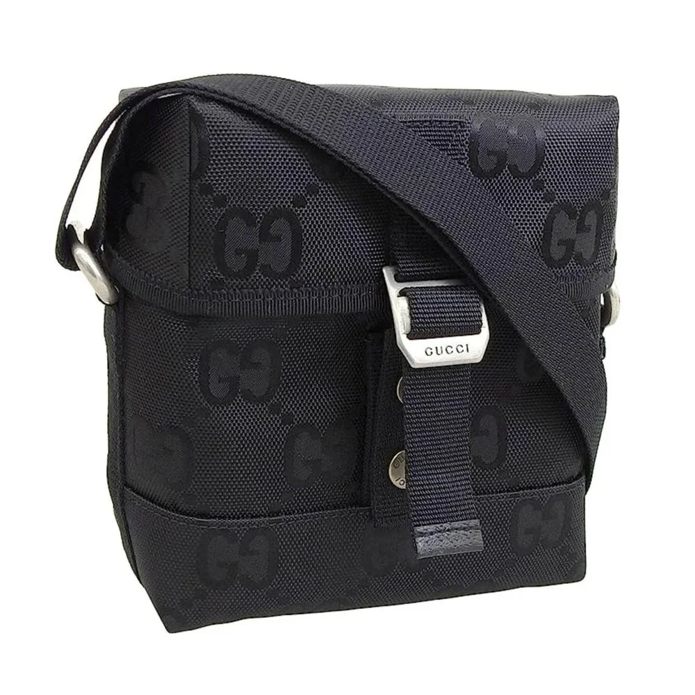 Gucci Supreme Logo Off The Grid Messenger Bag